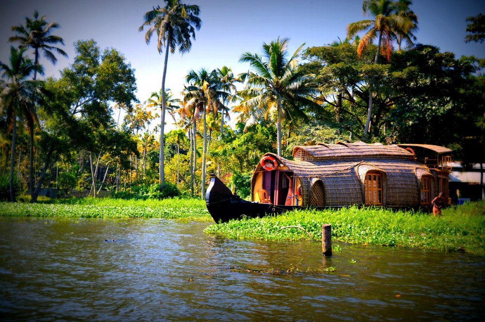 India Kerala back water