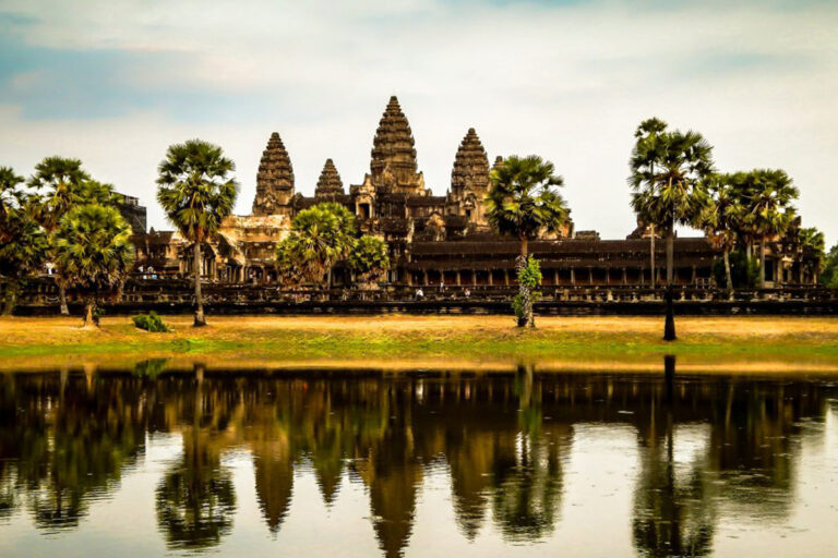 santuario-angkor-wat-esterno